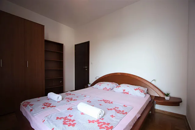 Wohnung in Petrovac — photo 10