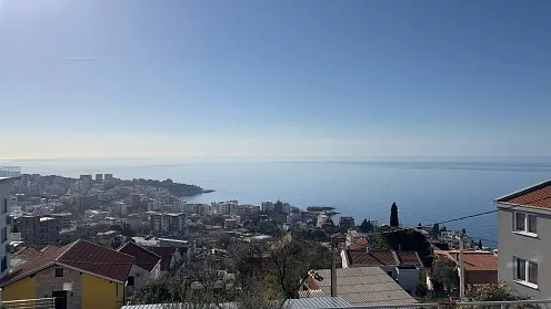 Apartments mit Panoramablick auf das Meer in Dobra Voda