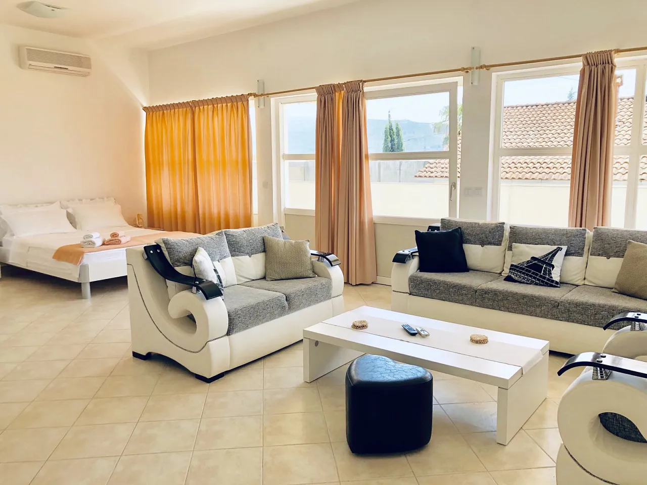 Mehrfamilienhaus in Herceg Novi