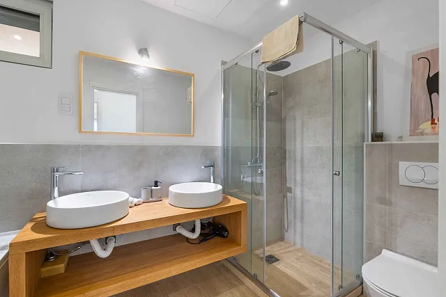 Zu verkaufen: Großzügige 3-Zimmer-Wohnung mit Meerblick und 40 m² großer Terrasse — photo 24