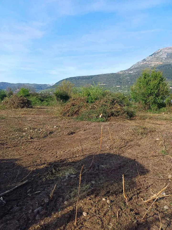 Urbanisiertes Grundstück in der Gegend von Kotor