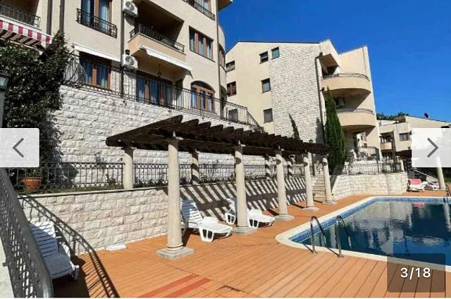 # 6856 Wohnung in Herceg Novi, 59 m², in einer Wohnanlage mit Pool 