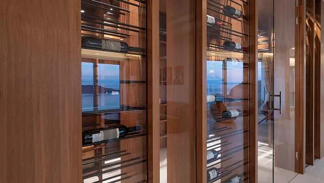 Unique penthouse with pool and roof garden — photo 21