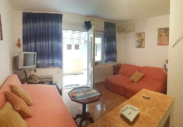 Wohnung in Petrovts — photo 4