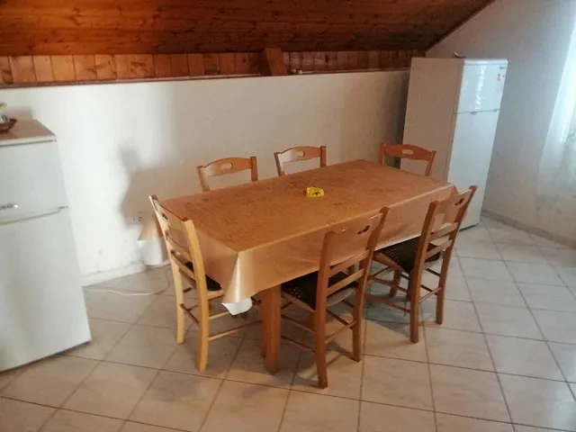 Haus in der 2. Linie in Stoliv — photo 6