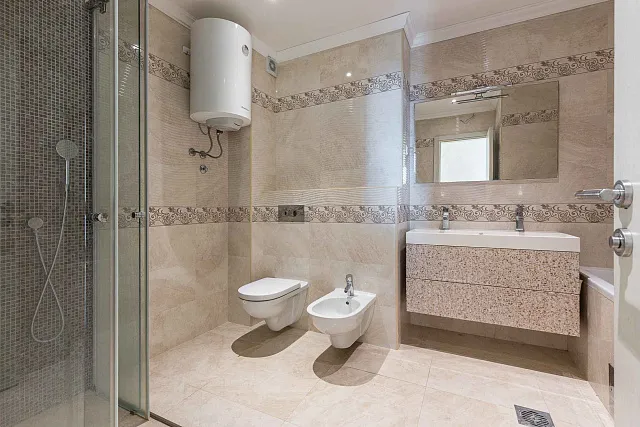 Luxuswohnung mit Meerblick in Bečići — photo 17
