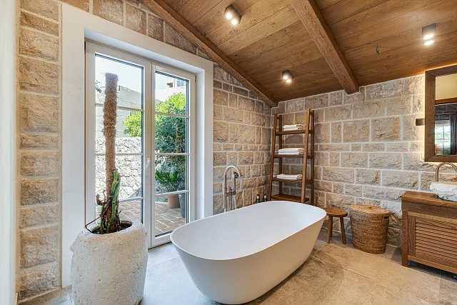 LUXUSVILLA AUF DER LUŠTICA, IN DER NÄHE VON MIRIŠTA — EIN PRIVATES PARADIES AN EINER DER EXKLUSIVSTEN LAGEN DER ADRIA — photo 39