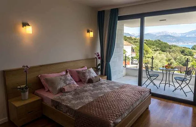 Neues Haus in Herceg Novi — photo 5