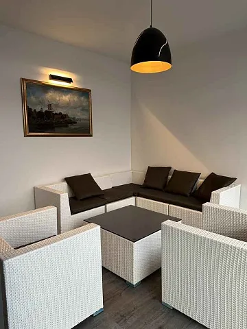 Zu verkaufen neue Villa in Kolasin in der Nähe des Skizentrums — photo 5