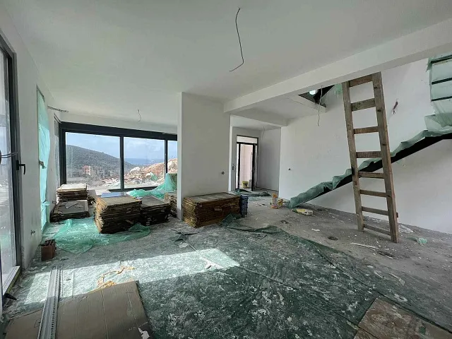 Neue Villa mit Panoramablick auf das Meer in Buljarica