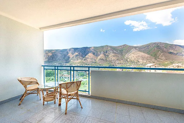 Studio in Dobrota mit Panoramablick auf die Bucht von Kotor — photo 11