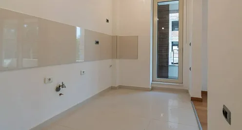 Apartment mit drei Schlafzimmern im Luxusteil von Podgorica