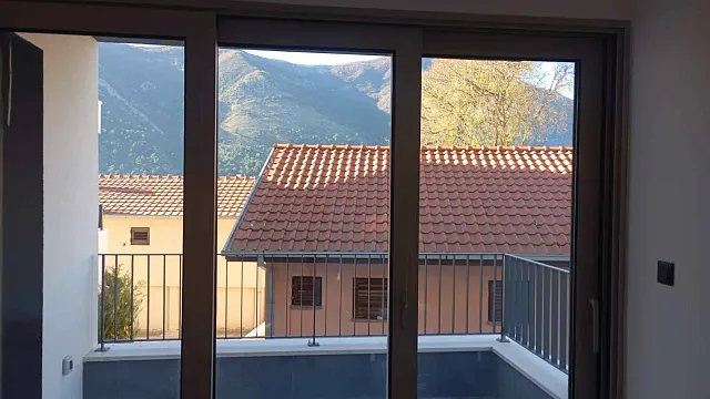 # 6788 Wohnung in Dobrota in einem Komplex mit Pool — photo 7