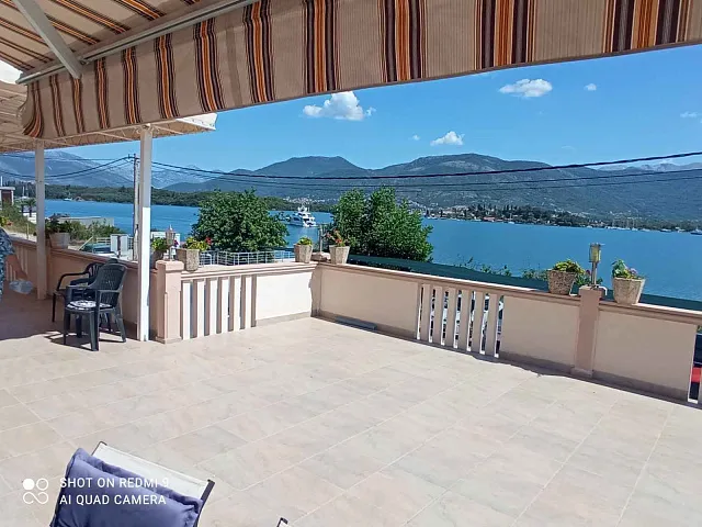 Apartment-Villa mit Privatstrand — photo 7