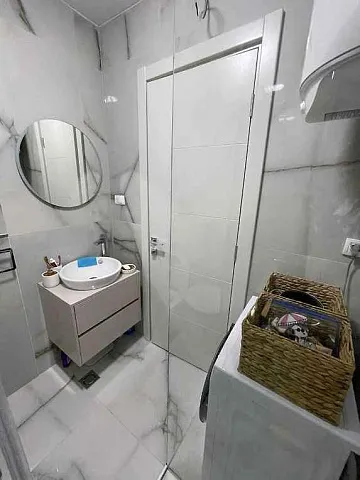 Apartment mit einem Schlafzimmer in einem neu gebauten Komplex in Bečići mit Swimmingpool auf dem Dach — photo 10