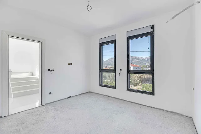 Modernes Haus in Bar mit Terrasse und 3 Schlafzimmern — photo 38