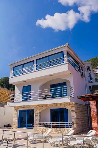 Villa mit Meerblick in Herceg Novi, Djenovici — photo 4