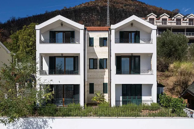 Geräumige und helle Apartments mit Panoramablick auf das Meer — photo 33