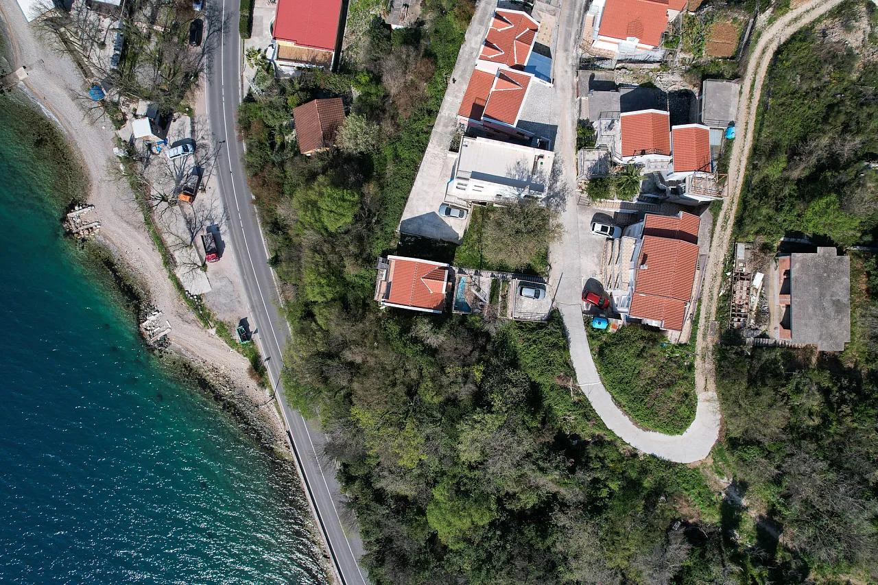 Gemütliche Villa mit Meerblick in Lepetani