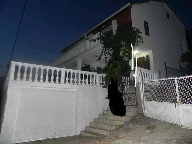 Komplett eingerichtetes Haus in Dobra Voda — photo 12
