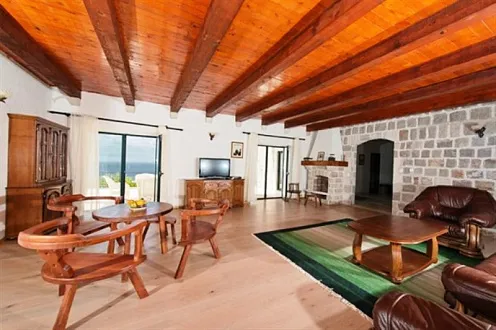 Luxusvilla mit herrlichem Meerblick