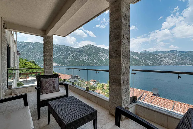 107 m² große 3-Zimmer-Wohnung mit Panoramablick auf das Meer in Kostanjica — photo 14