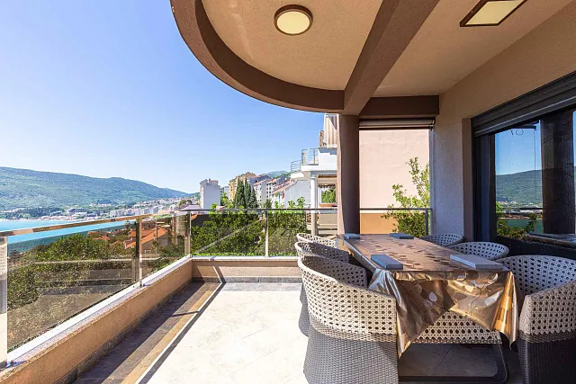 Ausgezeichnete Villa im Zentrum von Herceg Novi — photo 16