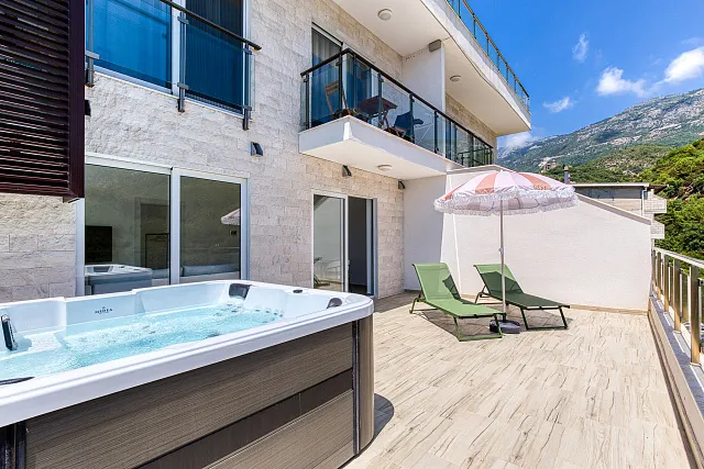 Luxuswohnung in Bečići – Komfort und Prestige vereint — photo 6