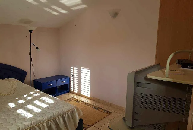 Zweistöckiges Haus mit Panoramablick auf das Meer — photo 11