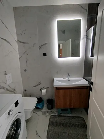 Gemütliche Wohnung in Bečići mit Panoramablick aufs Meer, nahe dem Hotel Splendid — photo 5