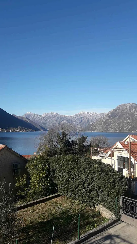 Haus in Dobrota, Kotor