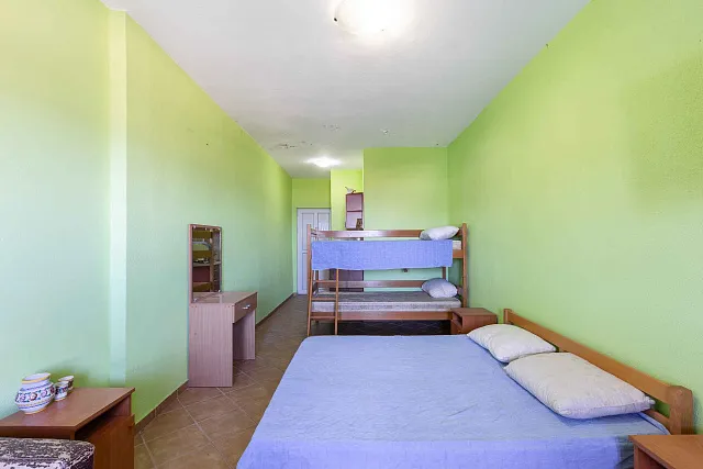 Haus mit Hotelkapazität in Dobre Vode — photo 9
