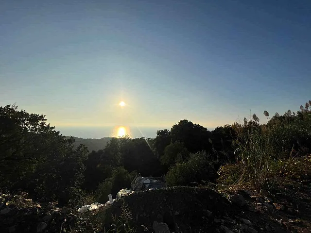 Grundstück mit Meerblick in Pechurice