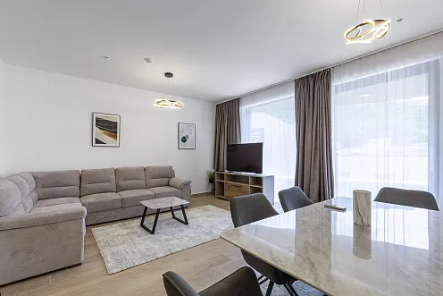 Wohnung im 2. Stock, 81 m², mit 2 Schlafzimmern und 2 Badezimmern