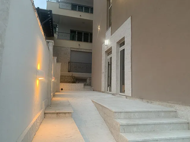 stan budva becici trosoban — photo 17