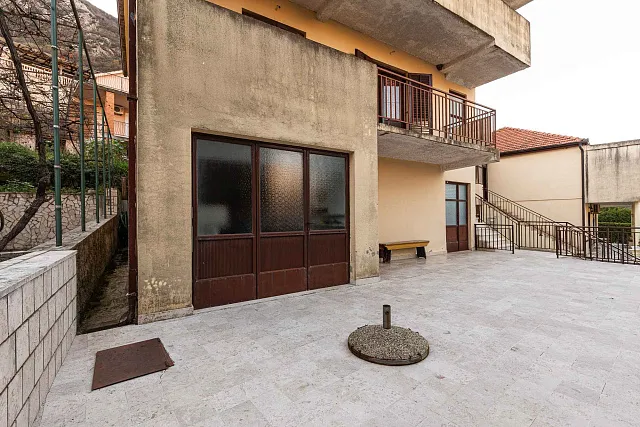 ZU VERKAUFEN: HAUS 270 m² – EINZIGARTIGE GELEGENHEIT IN PRČANJ! — photo 31